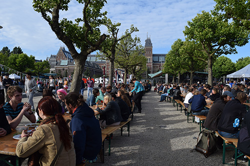 Langste Vegetarische Tafel